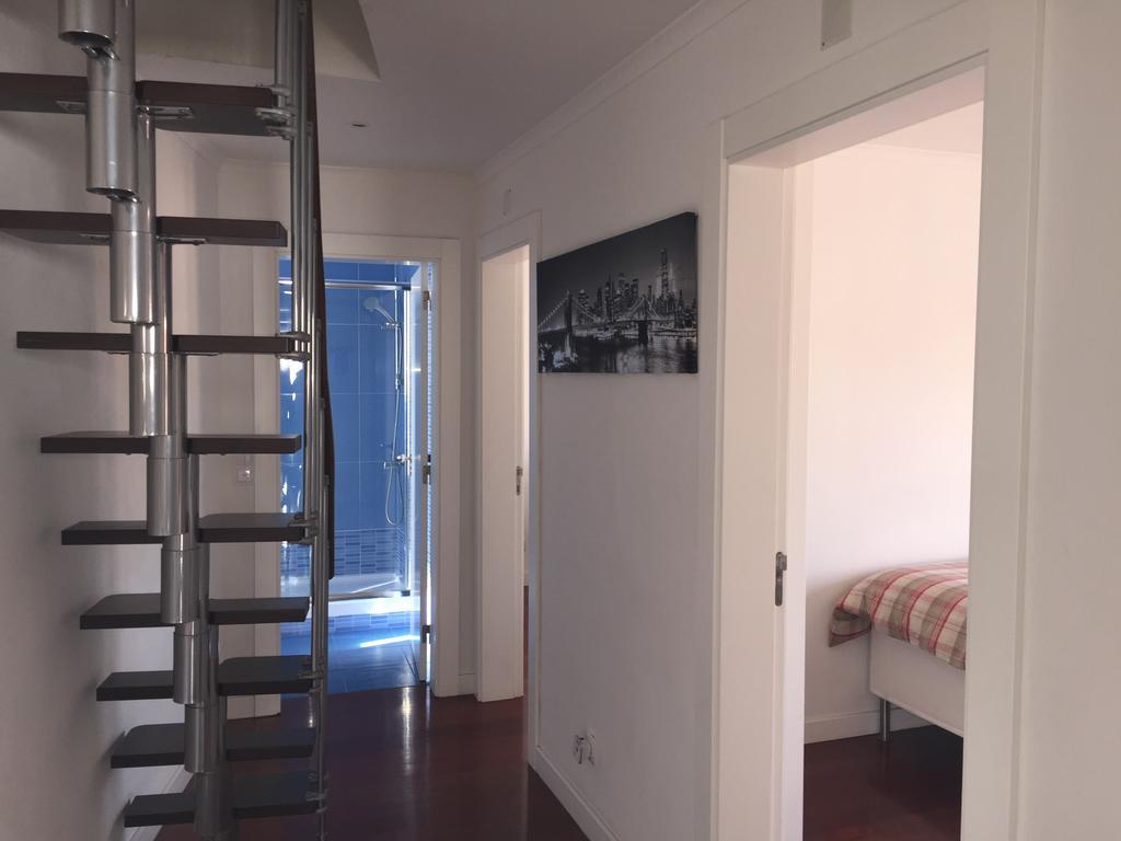 Modern Conde Barao - Sss Lisboa