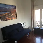 MODERN Conde Barão - SSs Apartments